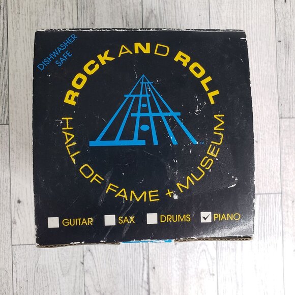 VTG 1995 Rock & Roll Hall of Fame Piano Handle Mug + Admission Wristband + Box - Picture 8 of 12